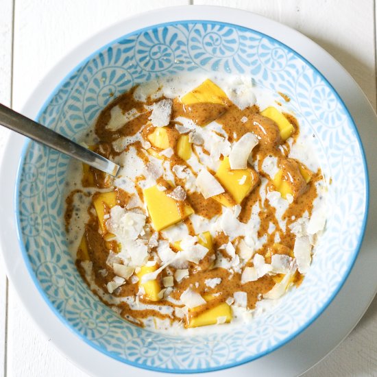 Mango coconut overnight oats