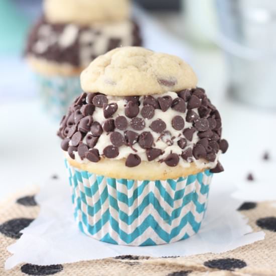 Ultimate Cookie Dough Cupcakes