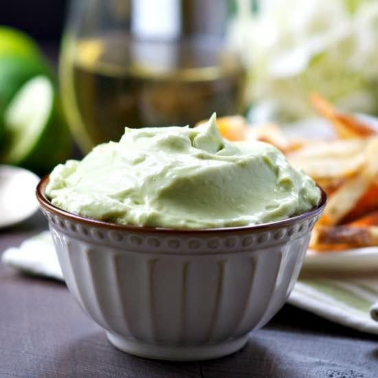 Mom’s 2-Minute Avocado Dip