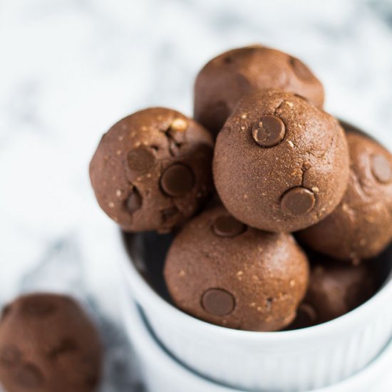 No-Bake Nutella Protein Balls