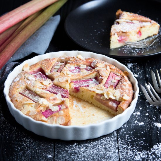 Rhubarb cake