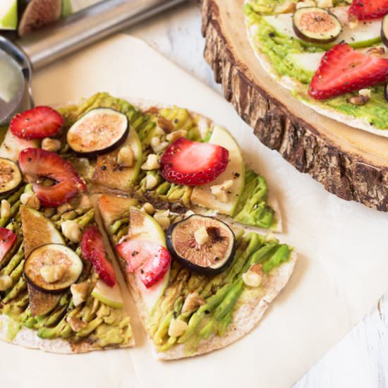 Easy Vegan Avocado Breakfast Pizza