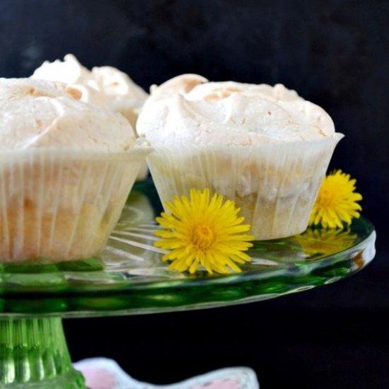 Rhubarb and Meringue Muffins