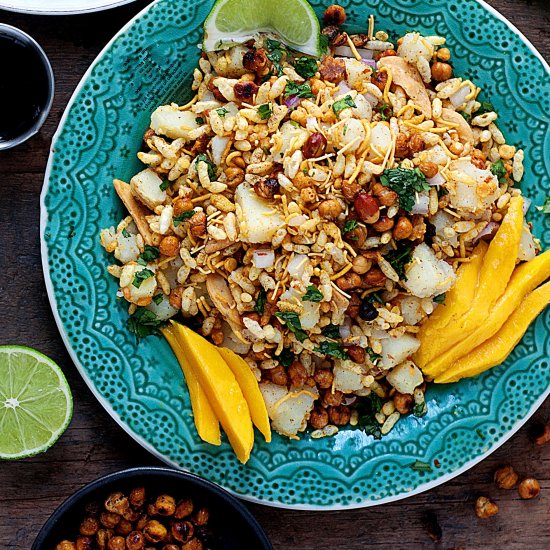 Bhel Puri with Spiced Chickpeas