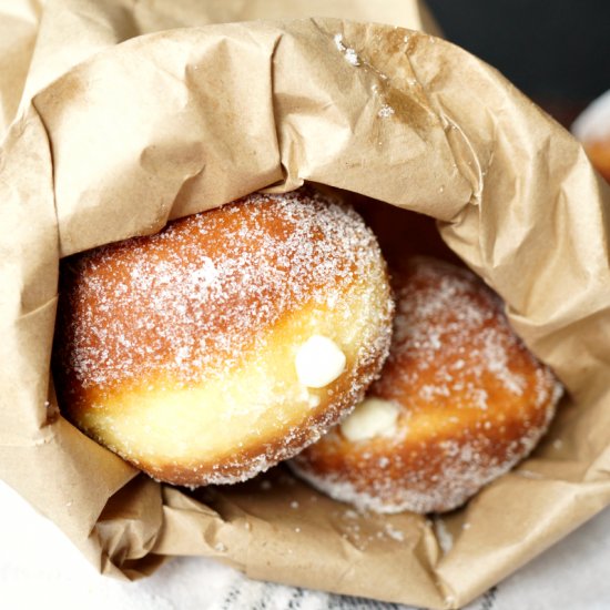 Bomboloni – Italian Doughnuts