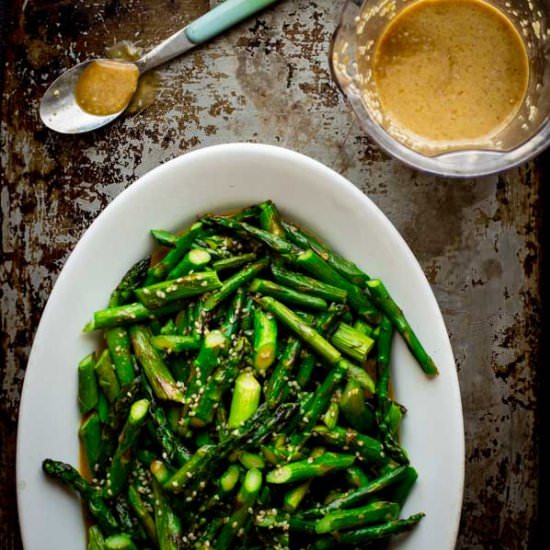 Sesame Roasted Asparagus Salad