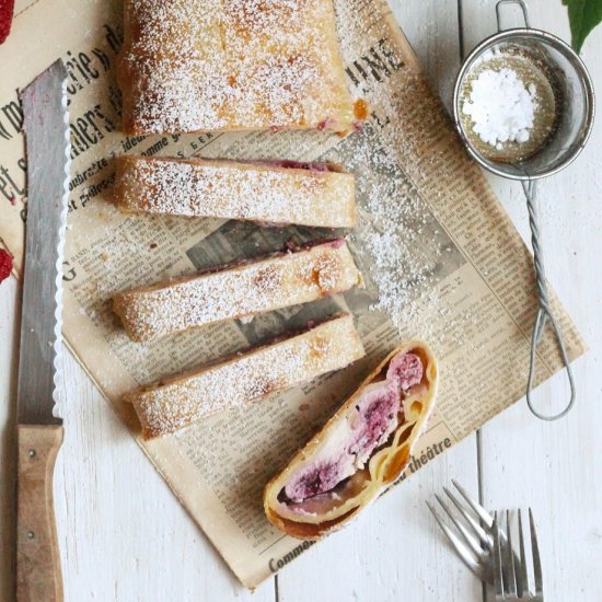 Raspberry ricotta-strudel