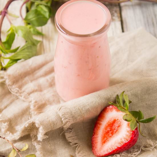 Strawberry Citrus Yogurt Dressing