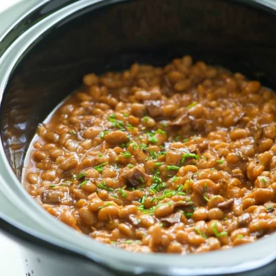 Healthy Maple Bacon Baked Beans