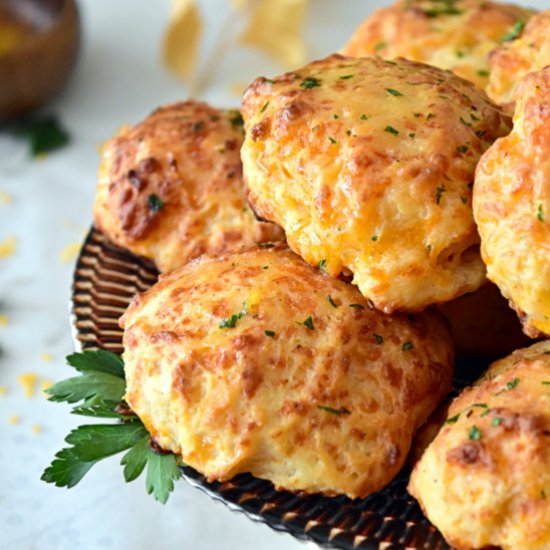 Buttermilk’s Cheddar Biscuits