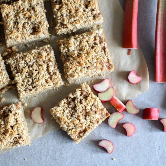 Healthy Rhubarb Oat Bars