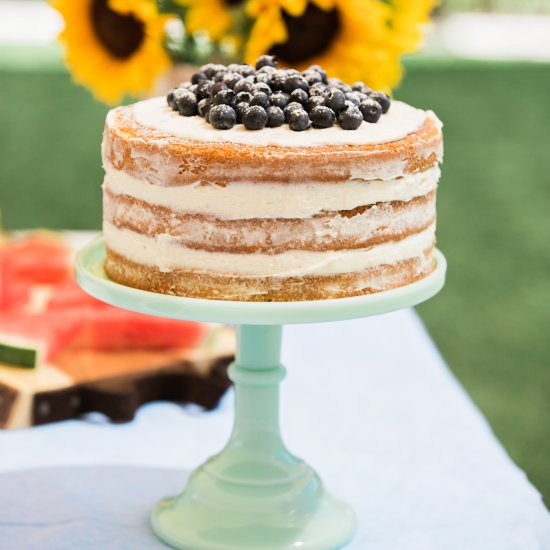 How to Make a Naked Cake