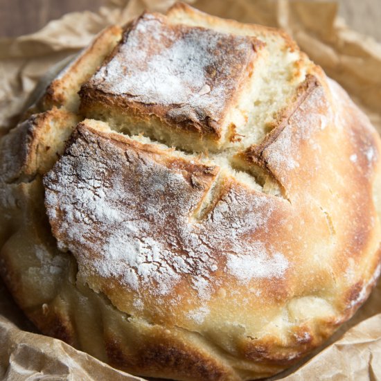 HOW TO MAKE SOURDOUGH BREAD