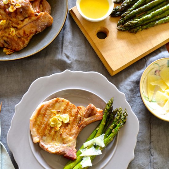 Pork chops and manchego asparagus