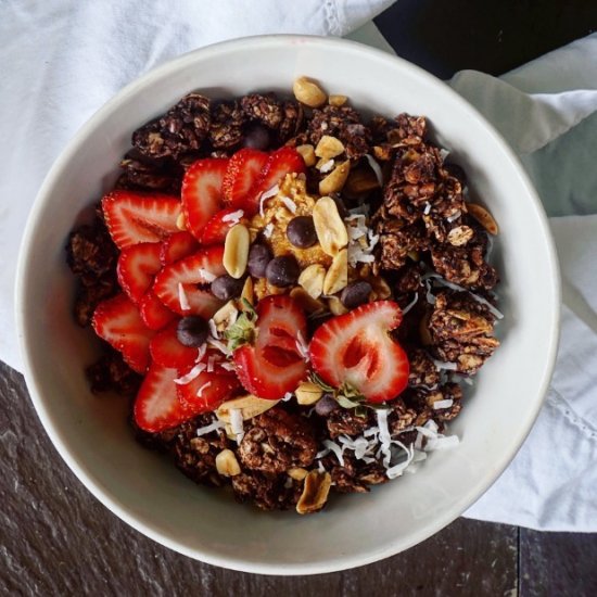 Peanut Butter Cup Granola