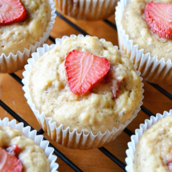 Strawberry Muffins {Vegan}