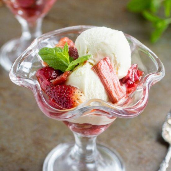 Balsamic Strawberries and Rhubarb