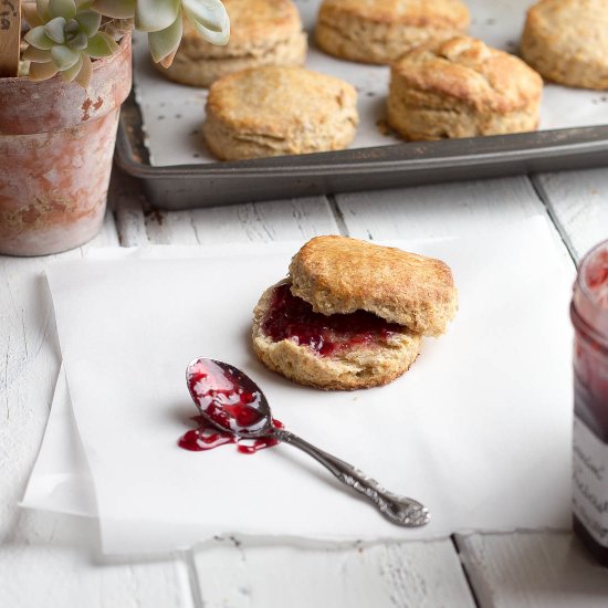 Cornmeal Scones