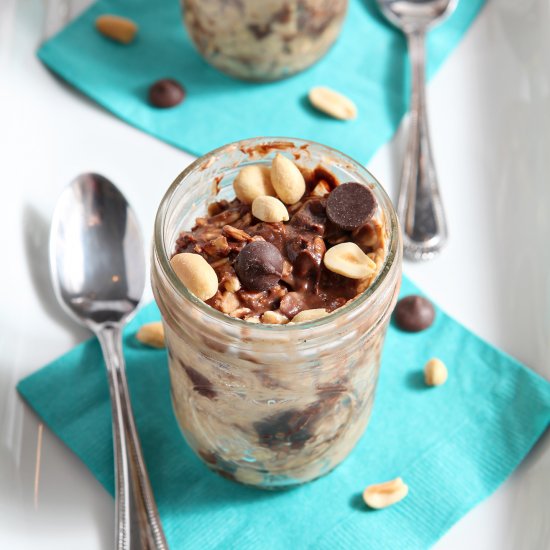 Nut Butter Chocolate Overnight Oats