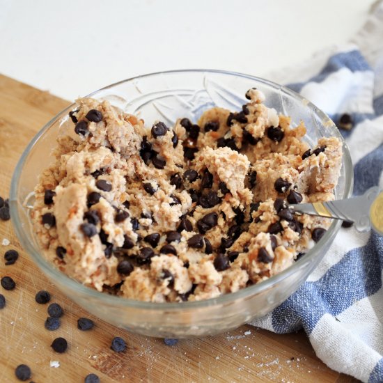 Healthy Chocolate Chip Cookie Dough