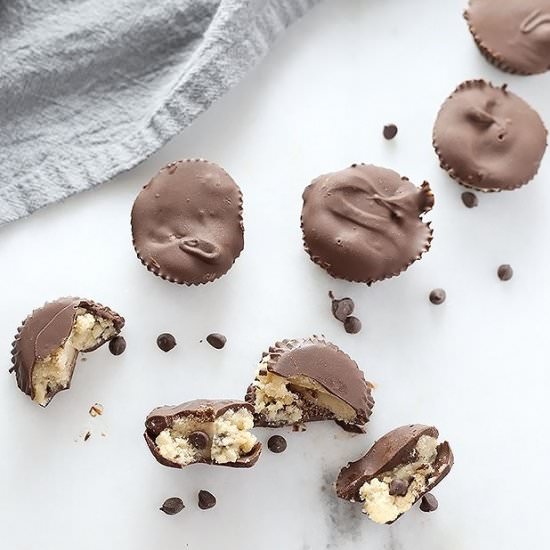 CHOCOLATE COOKIE DOUGH CUPS