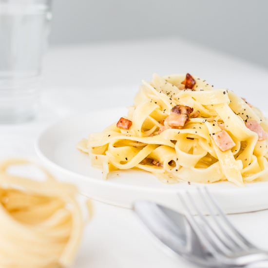 Creamiest No Cream Carbonara Pasta