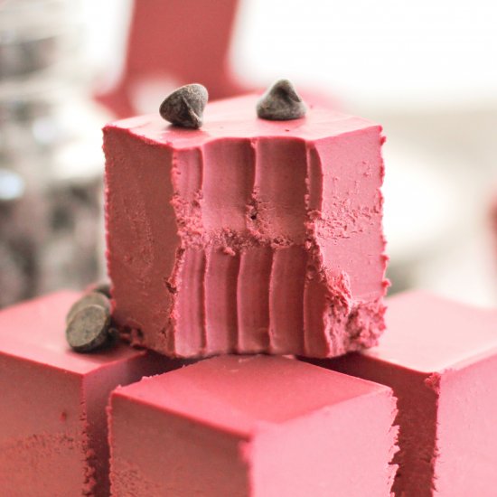 Healthy Raw RED VELVET Fudge