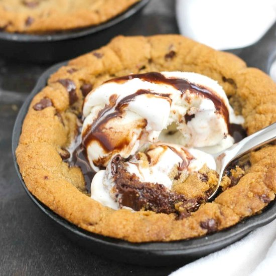 Chocolate Fudge Skillet Cookie