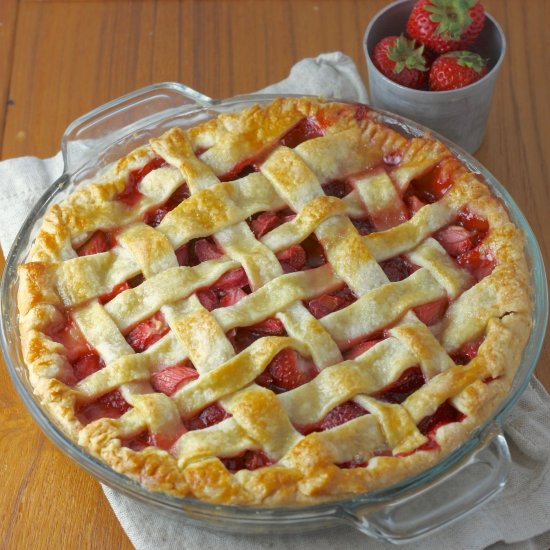 Strawberry and Rhubarb Pie