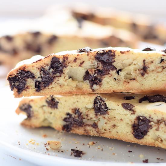 Easy Chocolate Chip Almond Biscotti