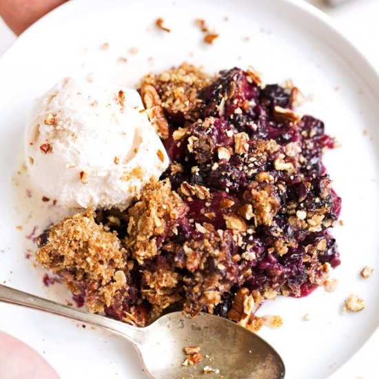 Blueberry Peach Crisp