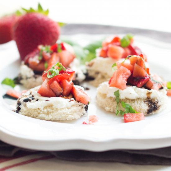 Strawberry-Basil Crostini