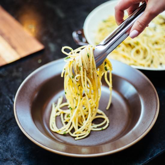 Spaghetti with Anchovies and Capers