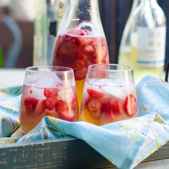 Sparkling Summer White Sangria