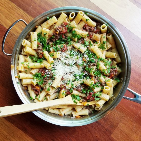 Rigatoni with Meat Sauce