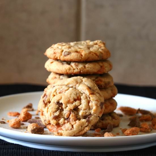 Peanut Butter Butterfinger Cookies