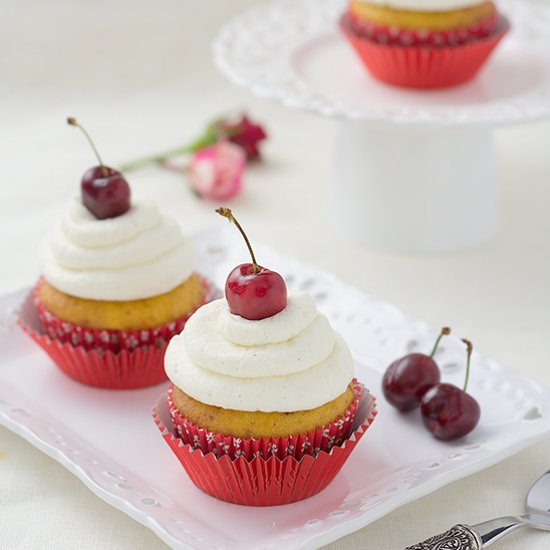 Cherry & Chantilly cupcakes