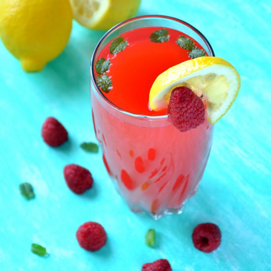 Raspberry Mint Lemonade