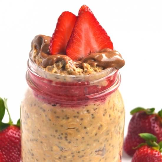 Peanut Butter & Jelly Overnight Oats