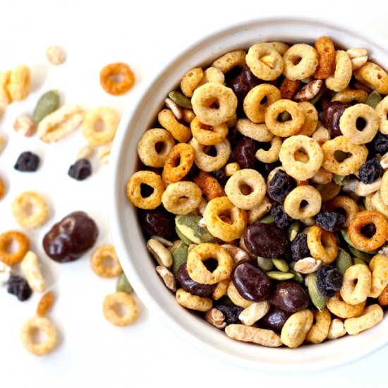 Brain-Boosting Breakfast Trail Mix