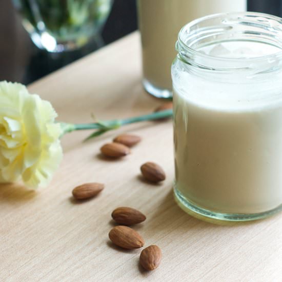 Vanilla Almond Milk with Dates