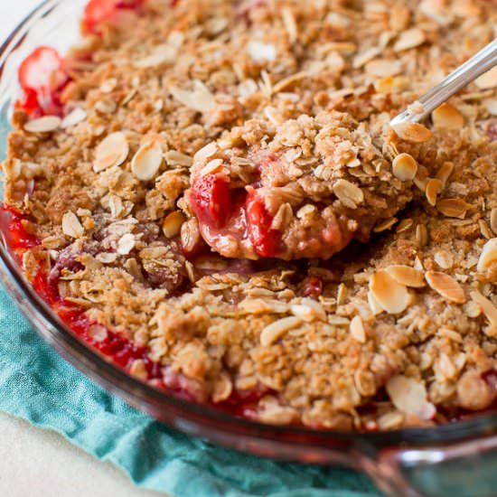 Strawberry Vanilla Crisp