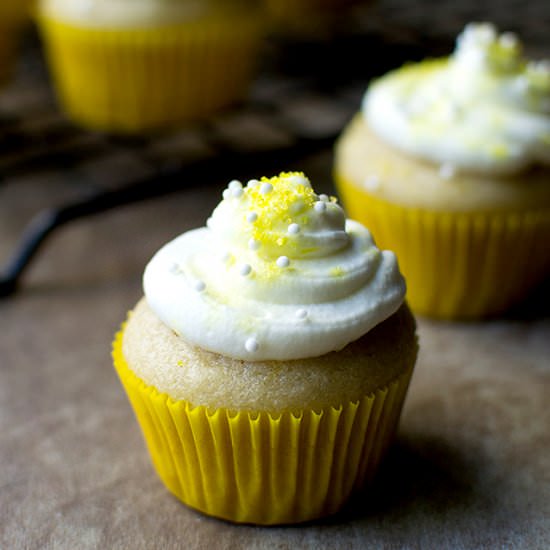 Vegan Lemon Cupcakes