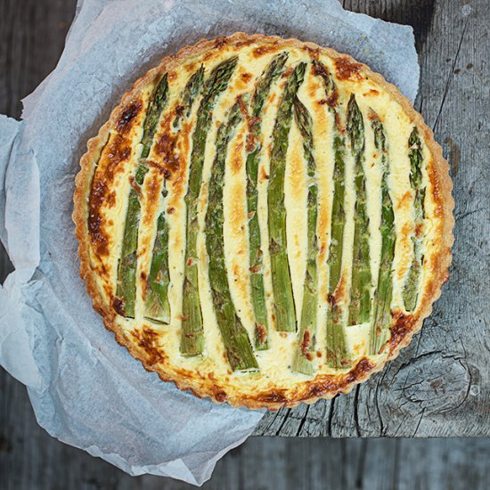 Asparagus Quiche