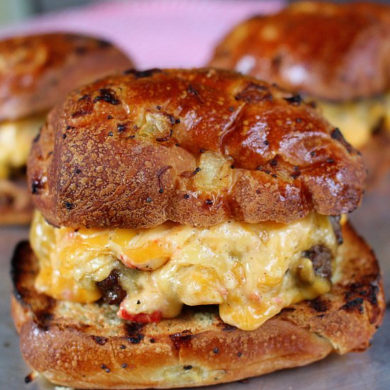 Pimiento Cheeseburgers