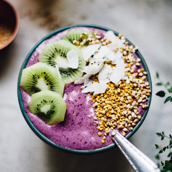 Blackberry Almond Butter Smoothie