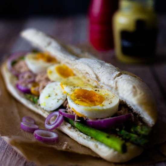 Asparagus, Tuna and Egg Sandwich