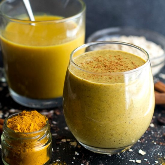 Golden Milk Oatmeal Smoothie