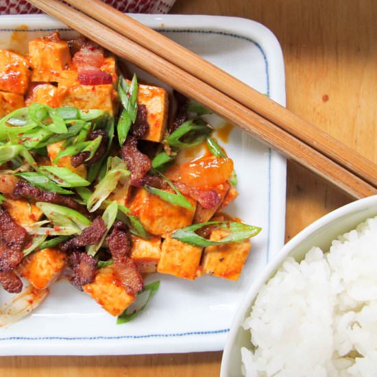 Spicy Tofu with Green Onion & Bacon