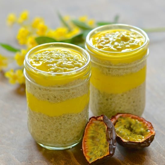 Chia Pudding with Banana & Mango